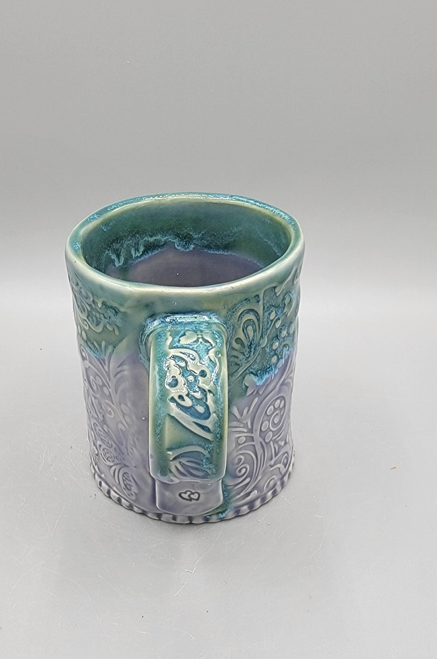 14-15 oz Embossed Butterflies Coffee Mug In Alice Dreams