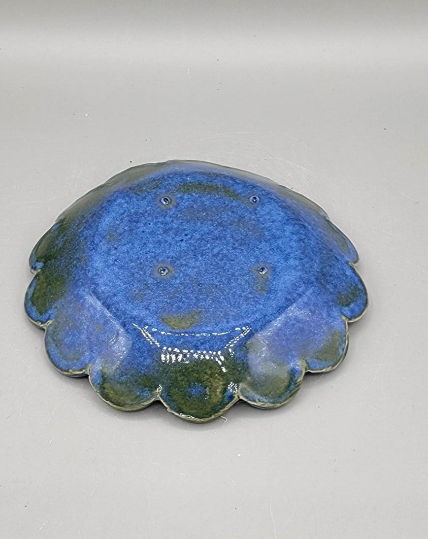 5 inch Embossed Dancer Scalloped Circle Trinket Dish in Royale