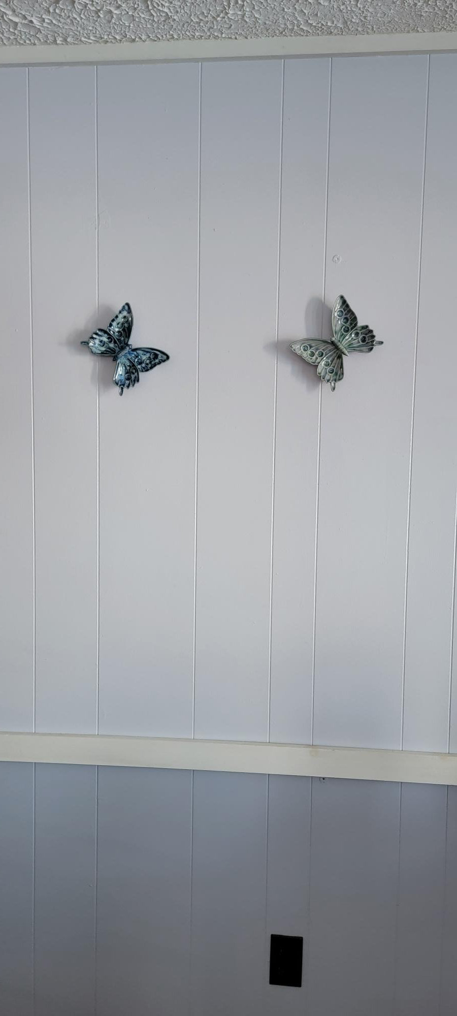 6x5 inch Butterfly Trinket Dish or Wall Hanging Décor in Waves of Caribbean Blue