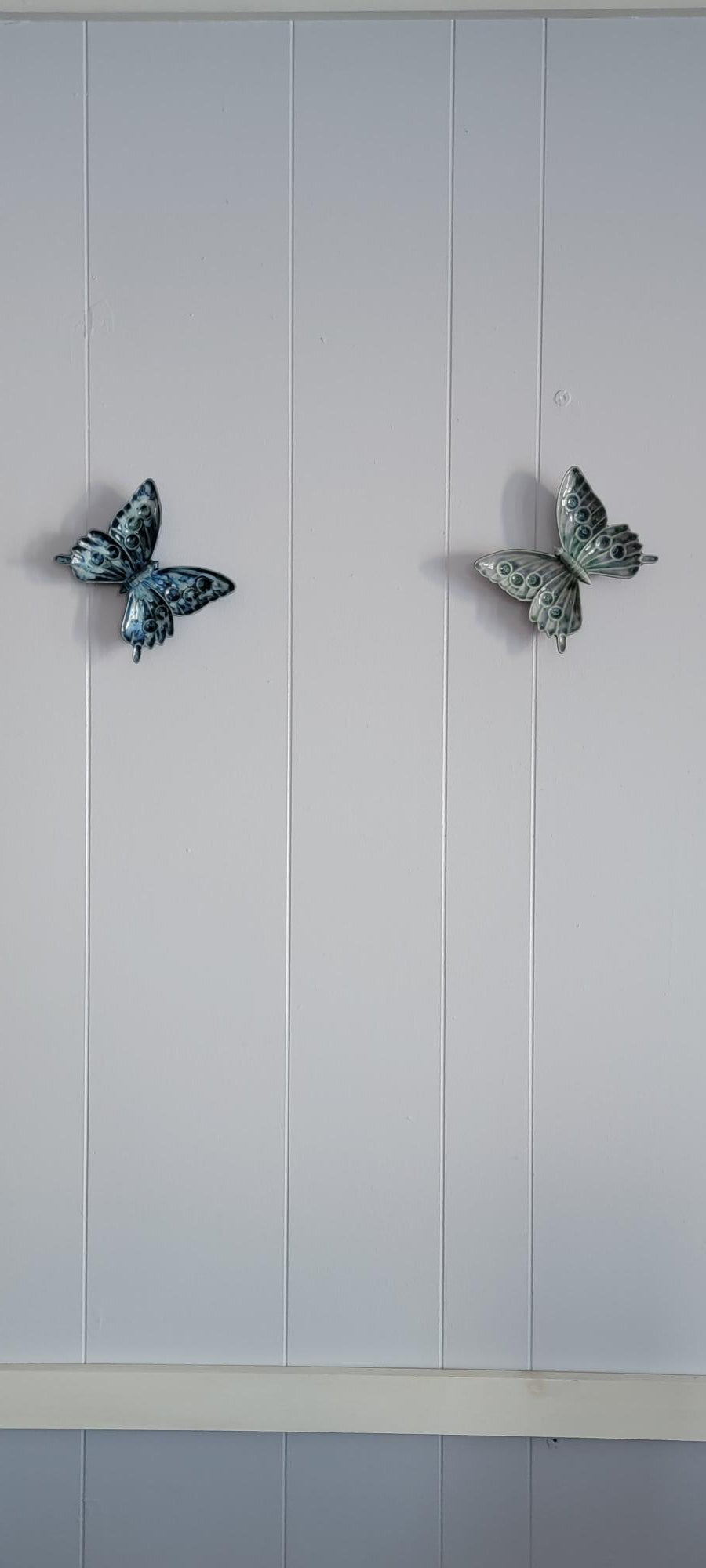 6x5 inch Butterfly Trinket Dish or Wall Hanging Décor in Waves of Caribbean Blue