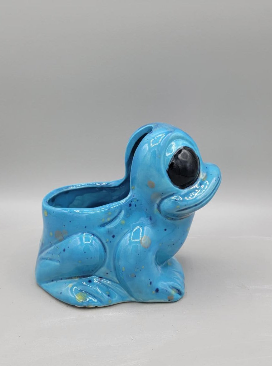 Blue Speckled Frog Planter