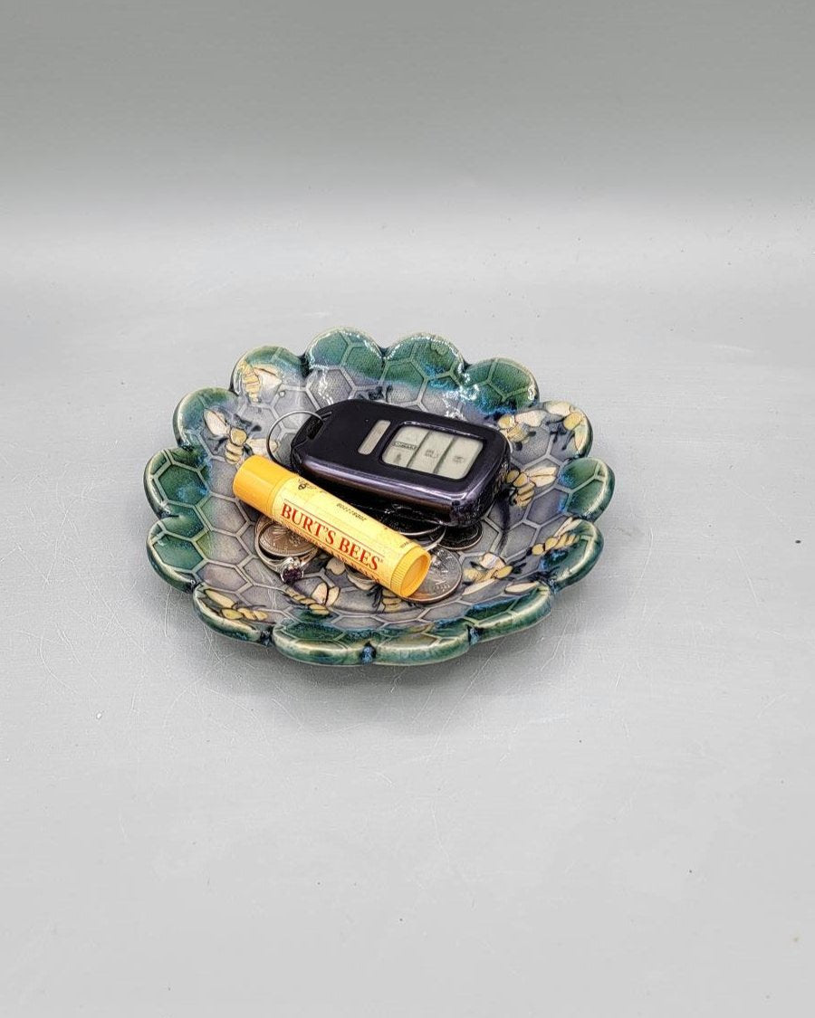 5 inch Hand Painted Embossed Bees & Honey Comb Fancy Circle Trinket Dish in Alice Dreams