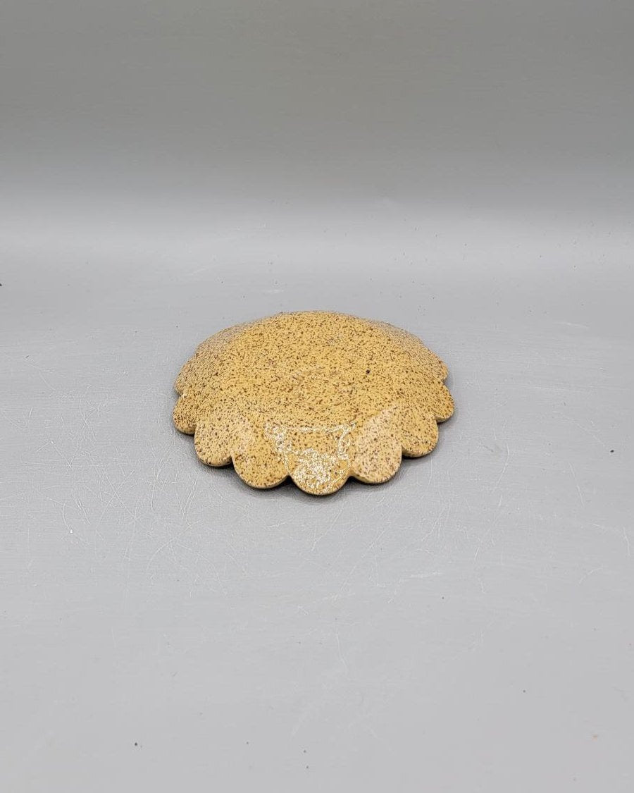 5 inch Fancy Circle Trinket Dish in Country Yellow