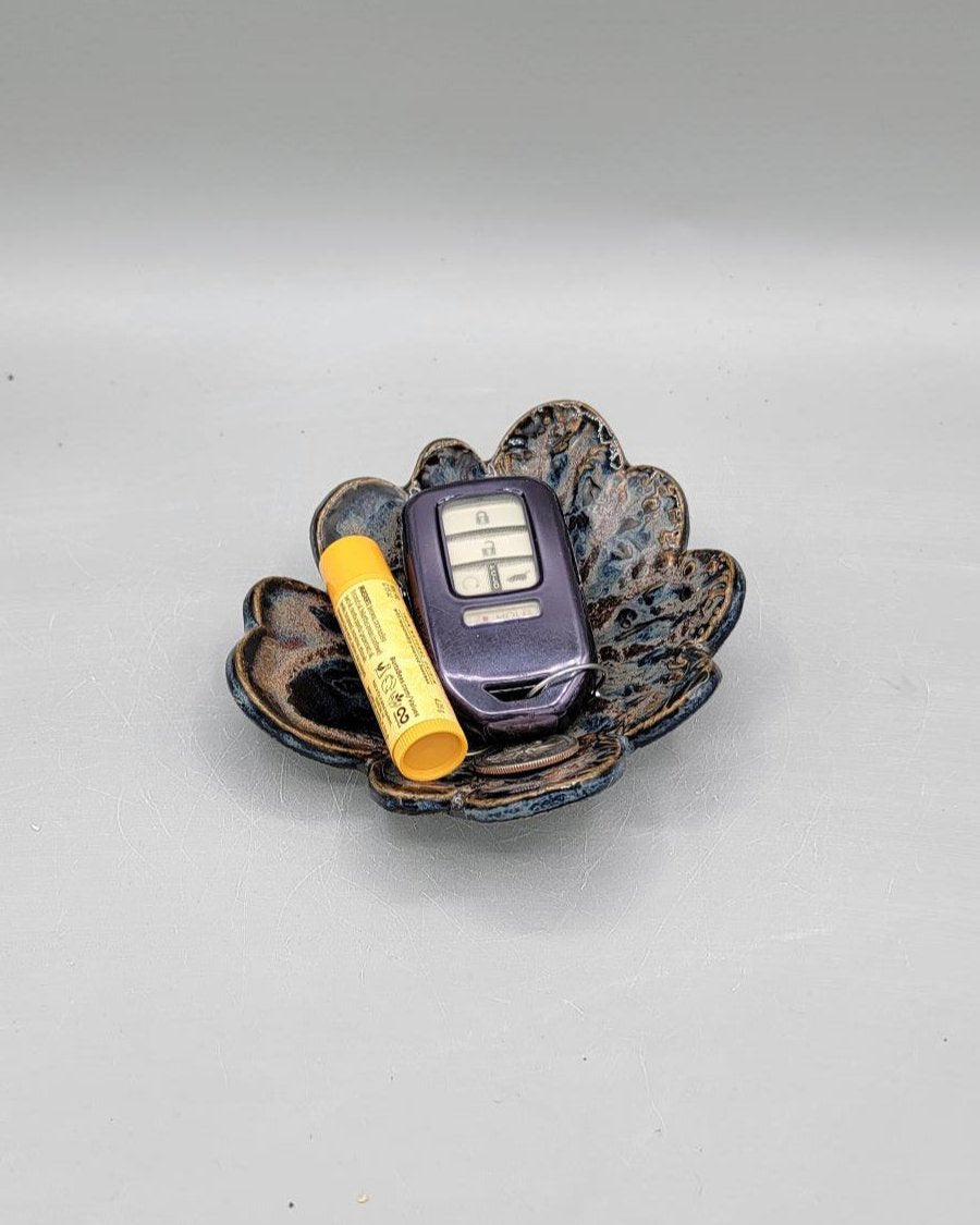 5 inch Flowered Shaped Circle Trinket Bowl in Midnight Skies
