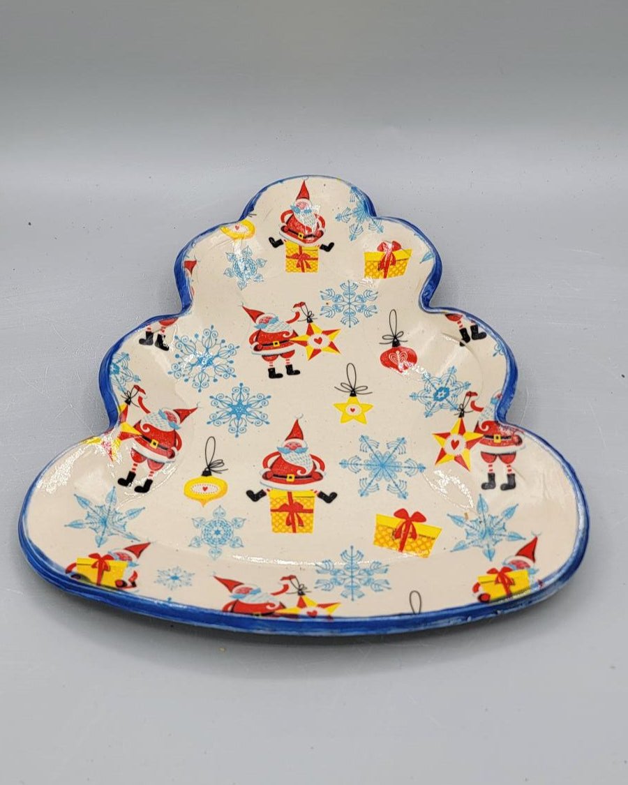 10 inch Large Tree Shaped Santa Plate