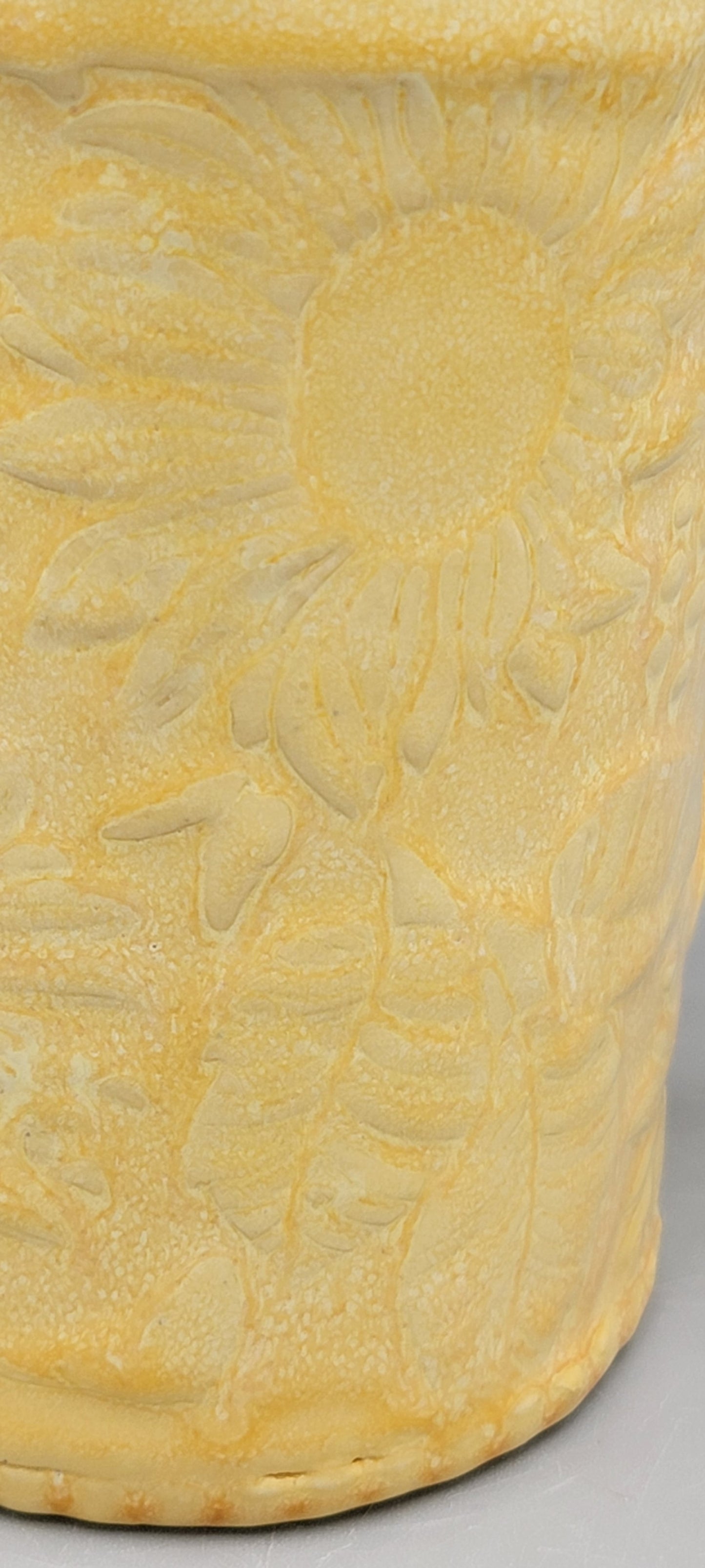 16 oz Embossed Sunflower Coffee Mug In Lemon Dream