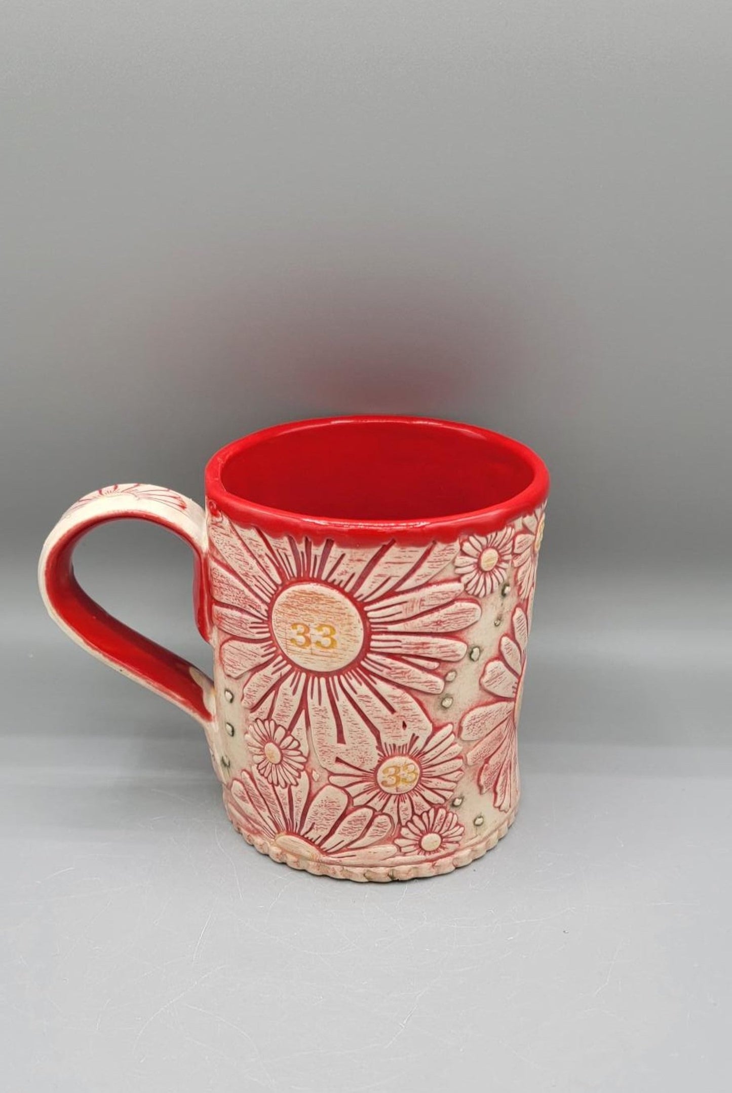 14-15oz Hand Painted, Embossed BMFS Red Daisies Ceramic Mug