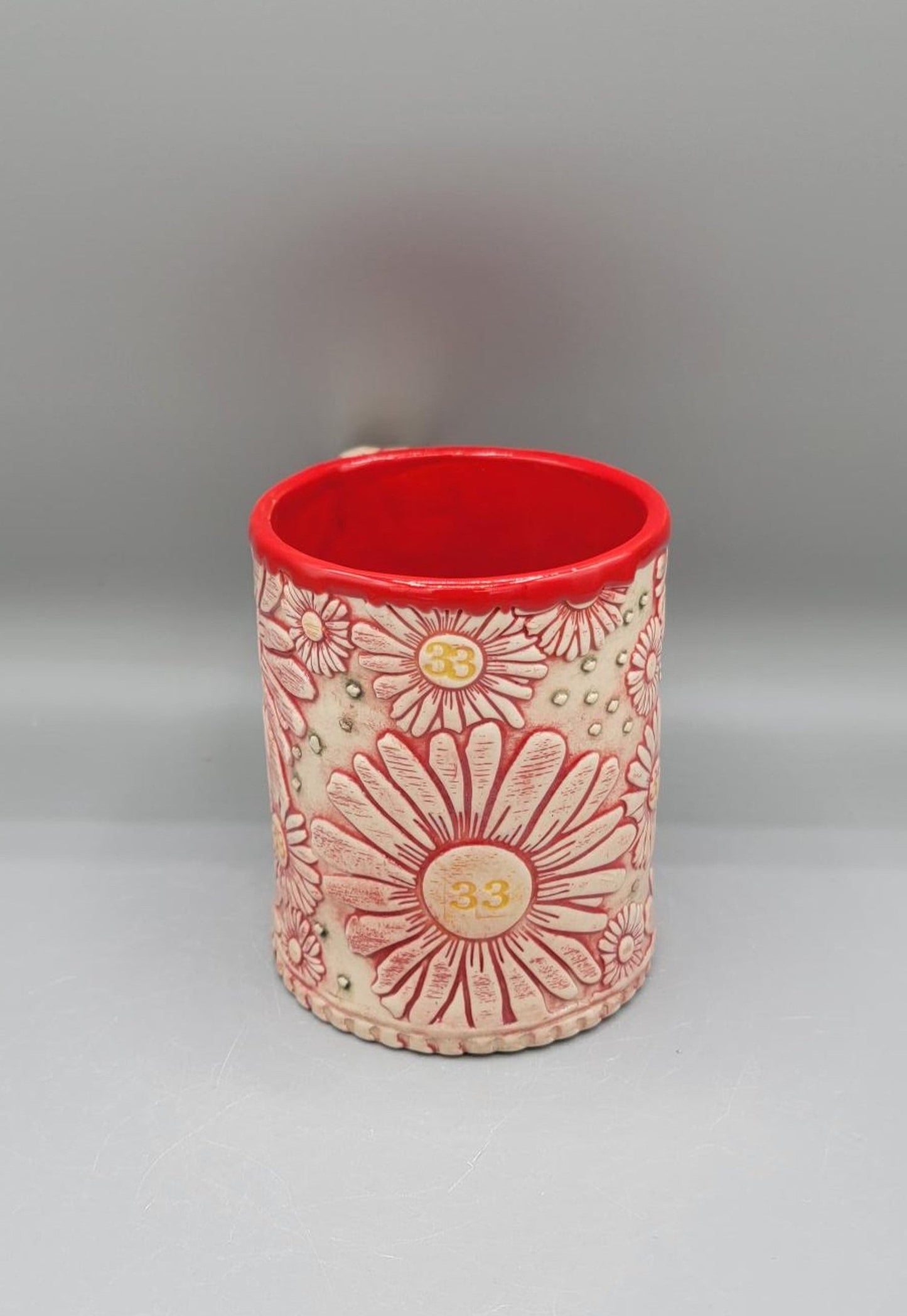 14-15oz Hand Painted, Embossed BMFS Red Daisies Ceramic Mug