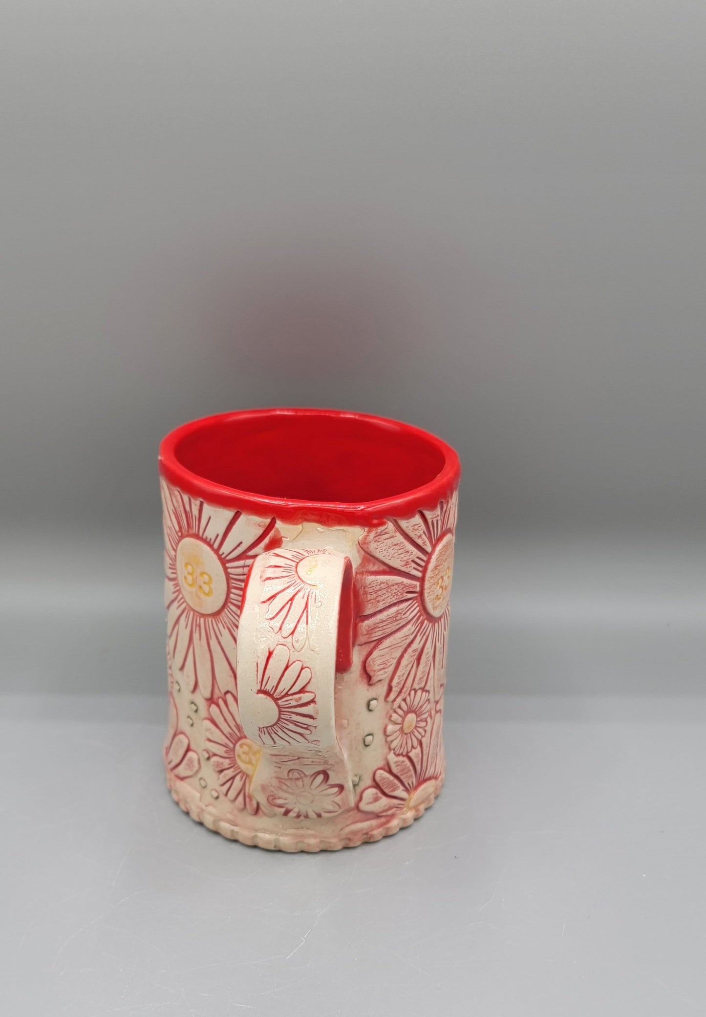 14-15oz Hand Painted, Embossed BMFS Red Daisies Ceramic Mug