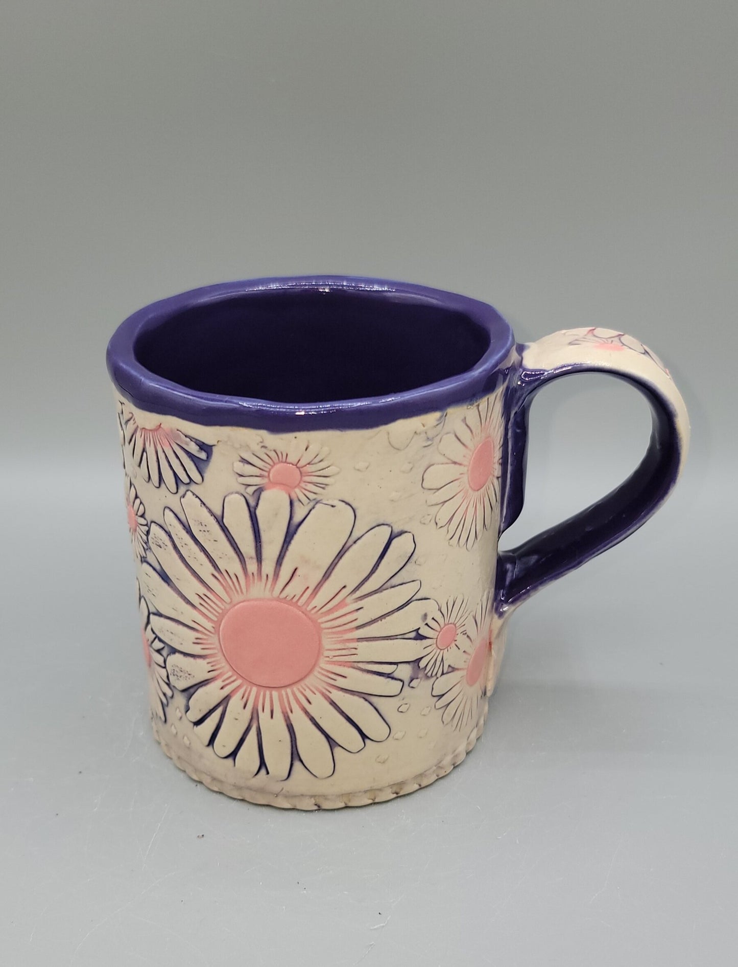 14-15oz Hand Painted, Embossed Purple Ombre Daisies Ceramic Mug