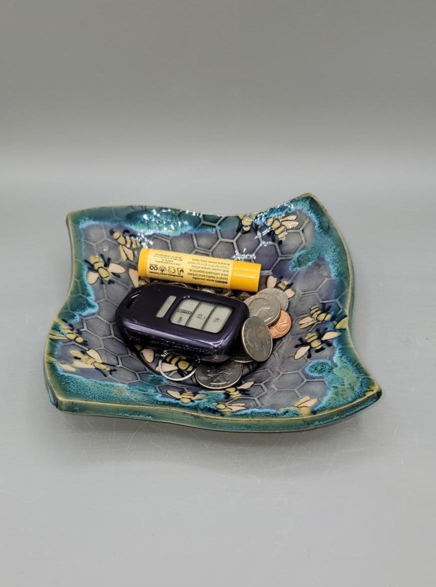 7 inch hand Painted Embossed Bees & Honeycomb Curvy Square Trinket Dish in Alice Dreams