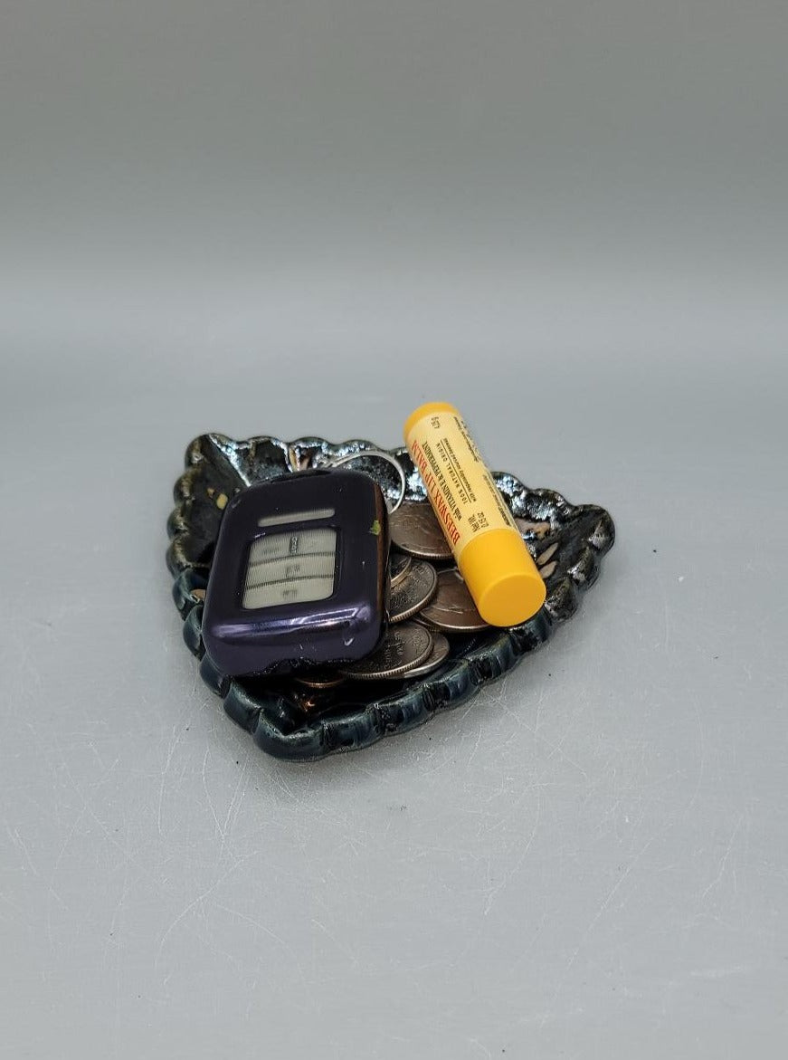 4 inch Hand Painted Embossed Bees & Honeycomb Scalloped Triangle Trinket Dish Black Sand Beach