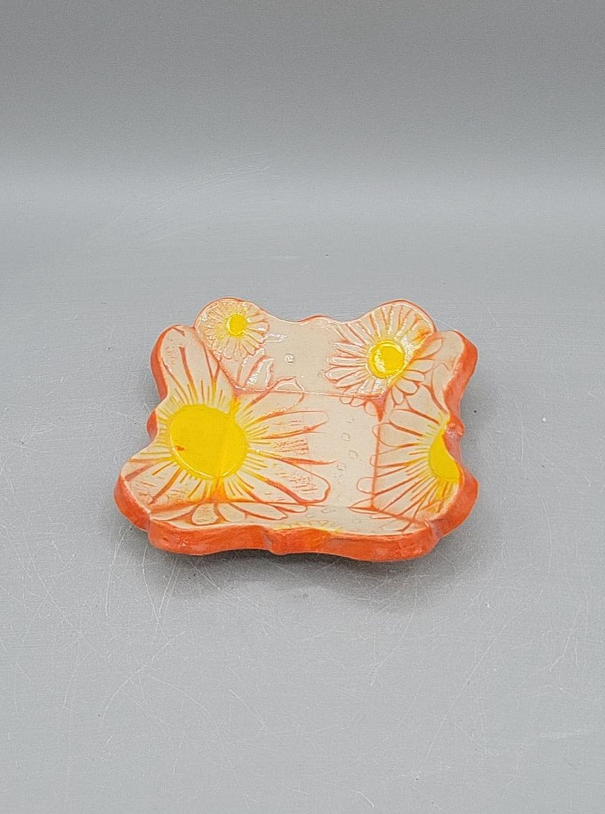 4 inch Hand Painted Embossed Daises Fancy Square Trinket Dish Sun Shine