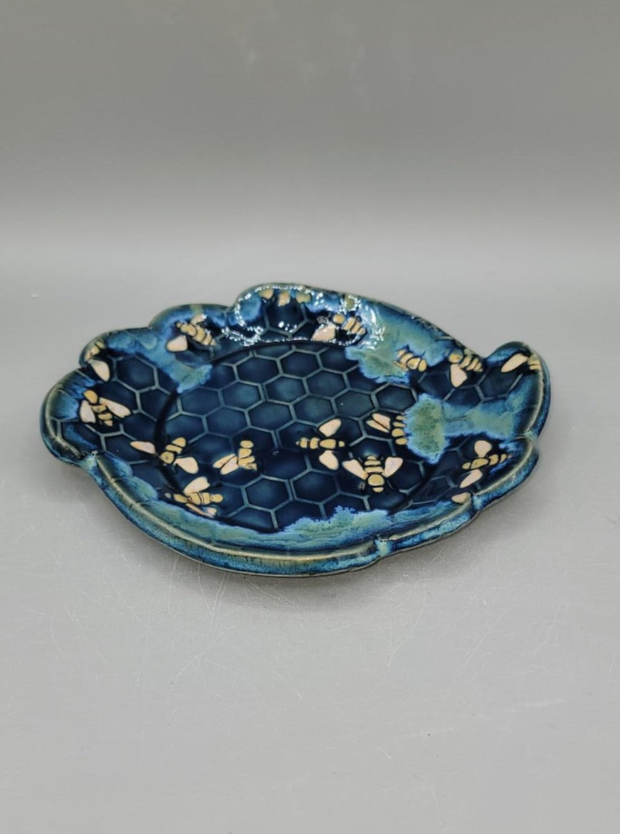 7 inch Hand Painted Embossed Bees Island Trinket Dish Blue Caribbean #1