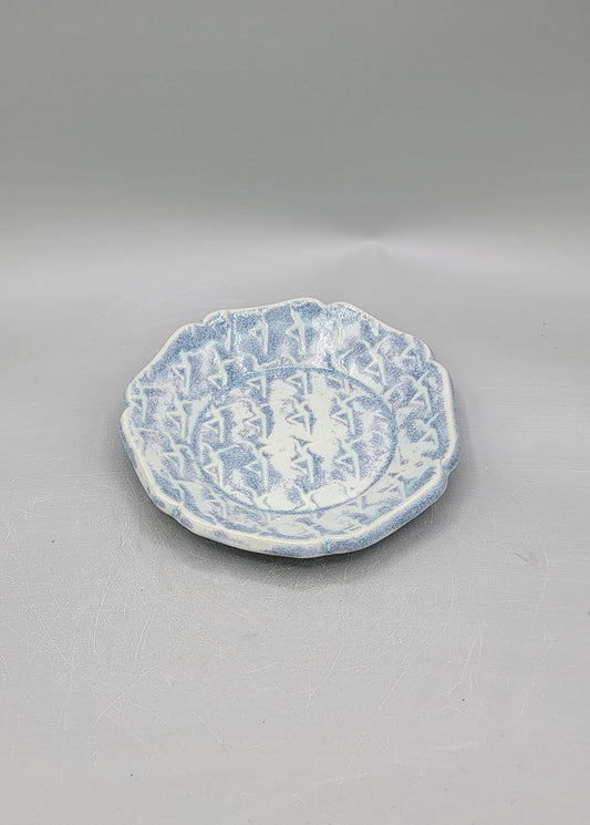 5 inch Embossed Dancer Scalloped Circle Trinket Dish