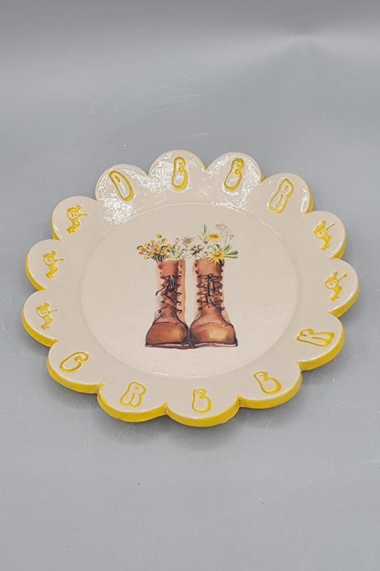 5 inch Hand Painted Deer Creek, Dancing Dave Boots Scalloped Circle Trinket Dish #2