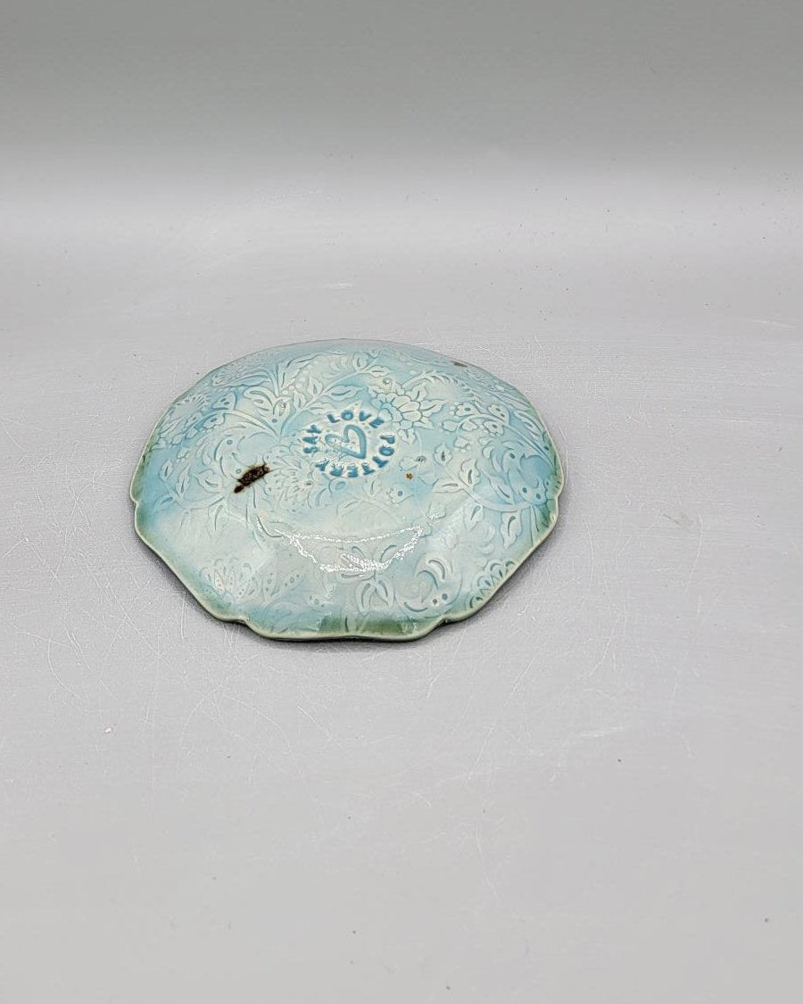 5 inch Embossed Dandelion Fluff Fancy Circle Trinket Dish in Lost in A Lagoon