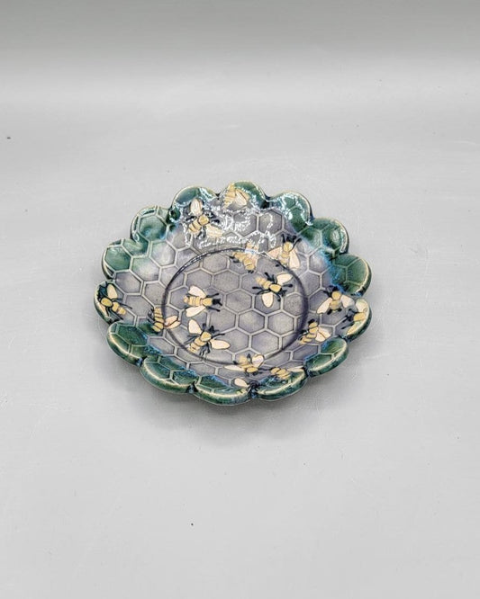 5 inch Hand Painted Embossed Bees & Honey Comb Fancy Circle Trinket Dish in Alice Dreams