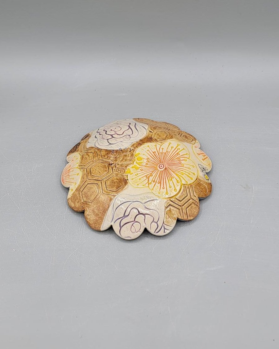 5 inch Hand Painted Embossed Bees, Honeycomb, & Flowers Fancy Circle Trinket Dish