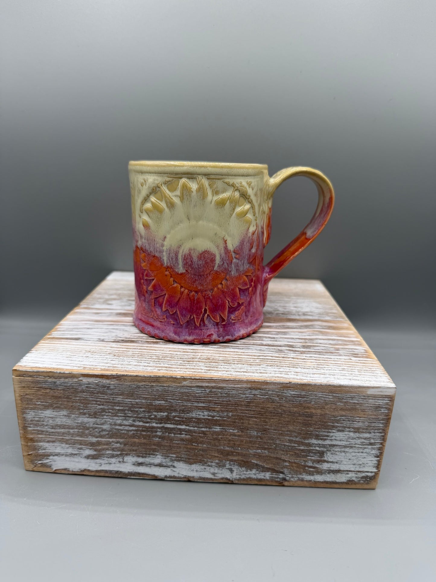 14-15 oz Embossed Sunflower Ceramic Mug in Dreamy Sunset