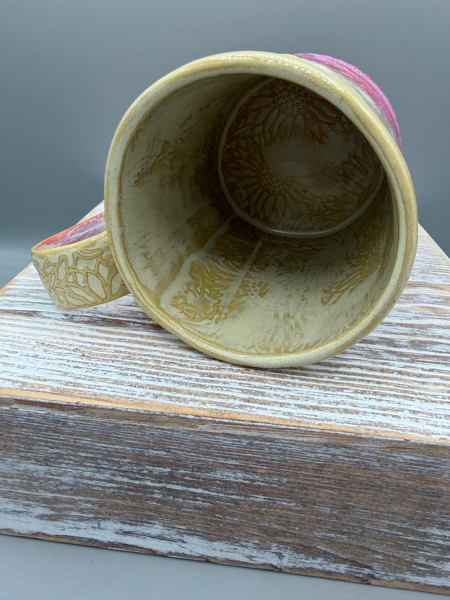 14-15 oz Embossed Sunflower Ceramic Mug in Dreamy Sunset