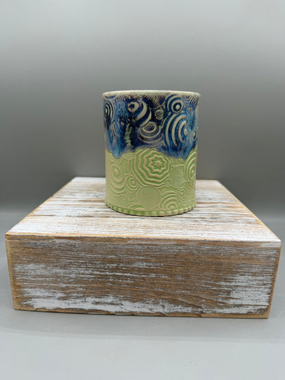 14-15 oz Embossed Circle Ceramic Mug in Galaxy Lime