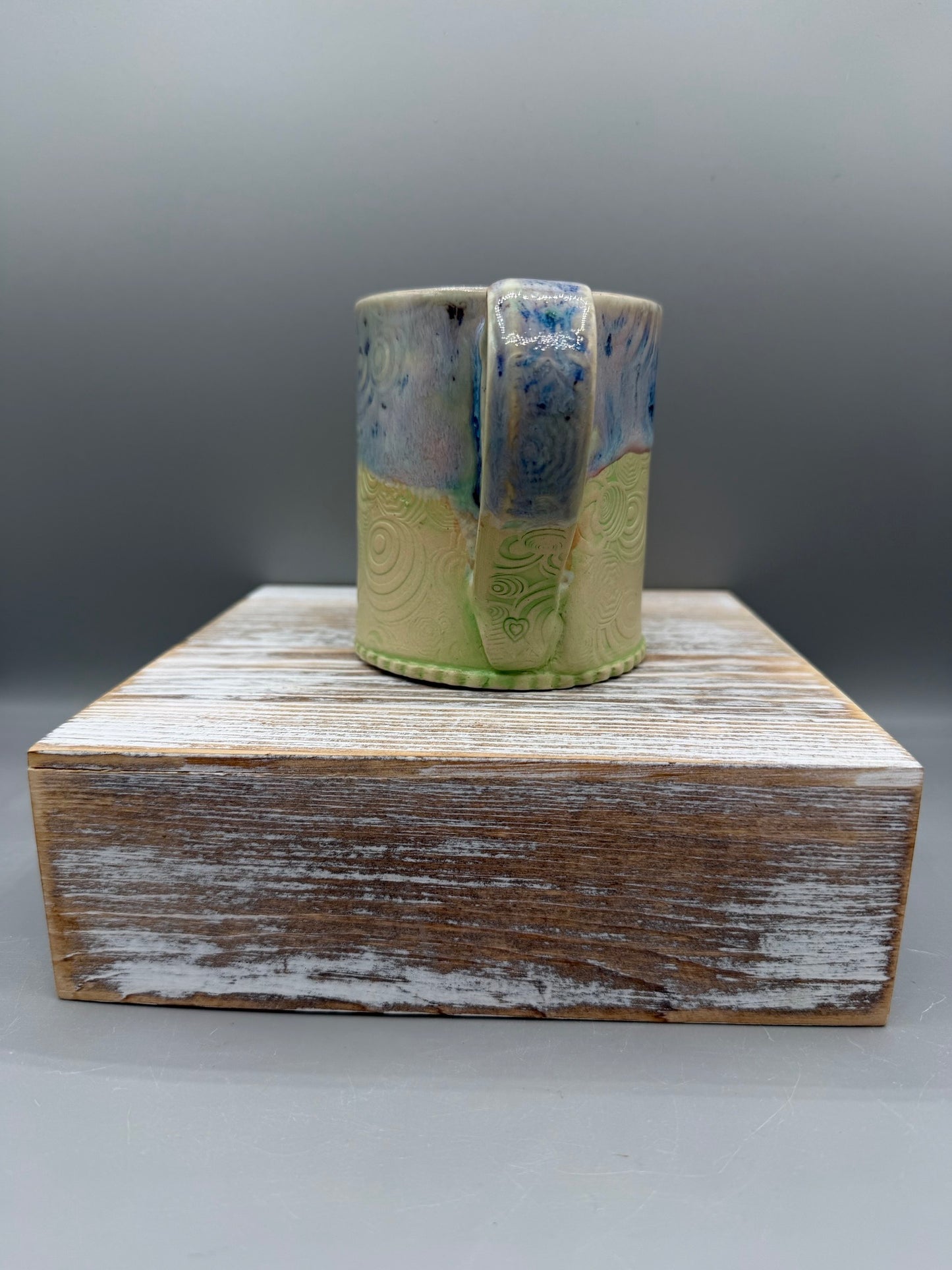14-15 oz Embossed Circle Ceramic Mug in Galaxy Lime