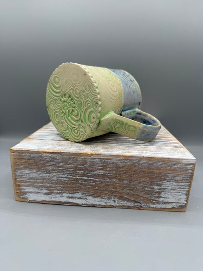 14-15 oz Embossed Circle Ceramic Mug in Galaxy Lime