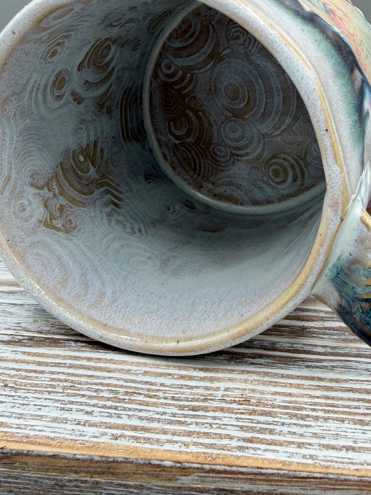 14-15 oz Embossed Circle Ceramic Mug in Melty Cotton Candy