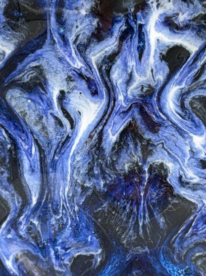14-15 oz Embossed Diamond Ceramic Mug in Moulton Blue Lava