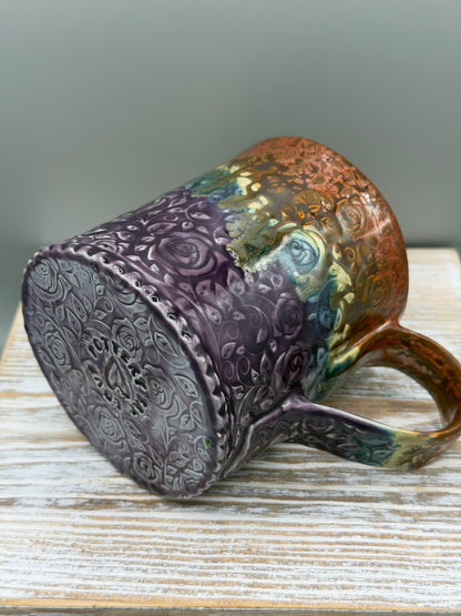 14-15 oz Embossed Roses Ceramic Mug in Melting Copper to Purple