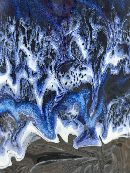 14-15 oz Embossed Paisley Ceramic Mug in Molten Blue Lava