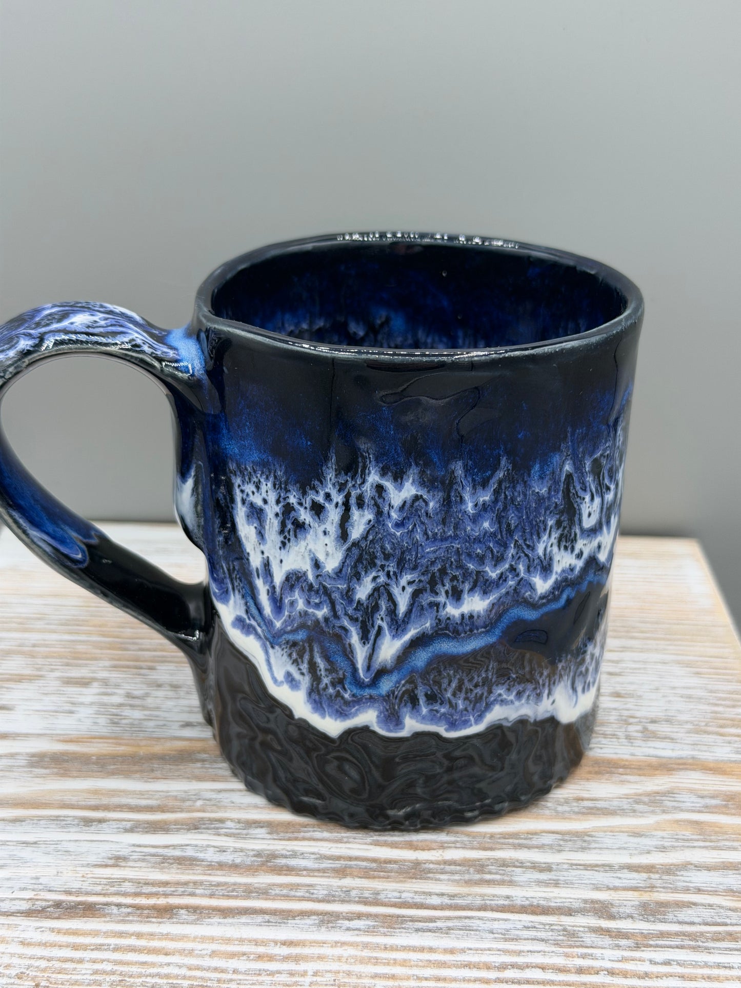 14-15 oz Embossed Paisley Ceramic Mug in Molten Blue Lava