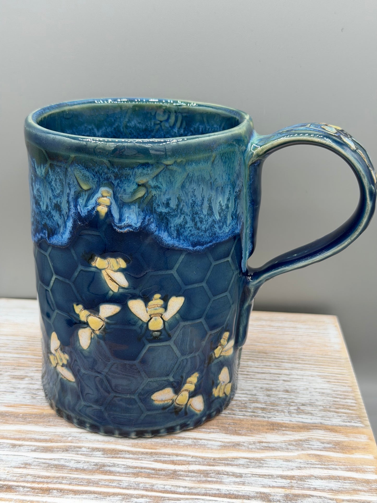 16-17 oz Hand Painted, Embossed Bees & Honeycomb Ceramic Mug in Caribbean Blue