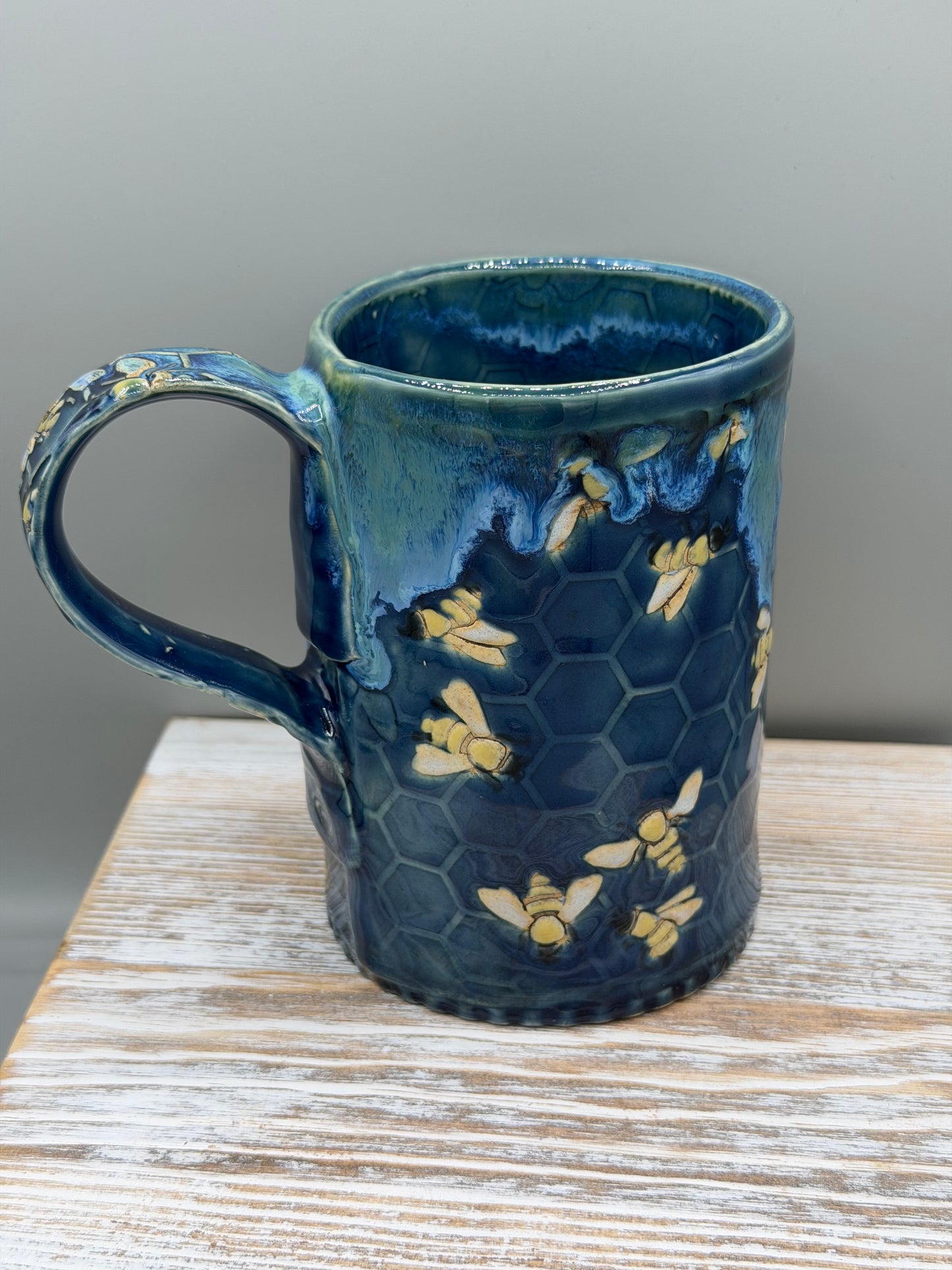 16-17 oz Hand Painted, Embossed Bees & Honeycomb Ceramic Mug in Caribbean Blue