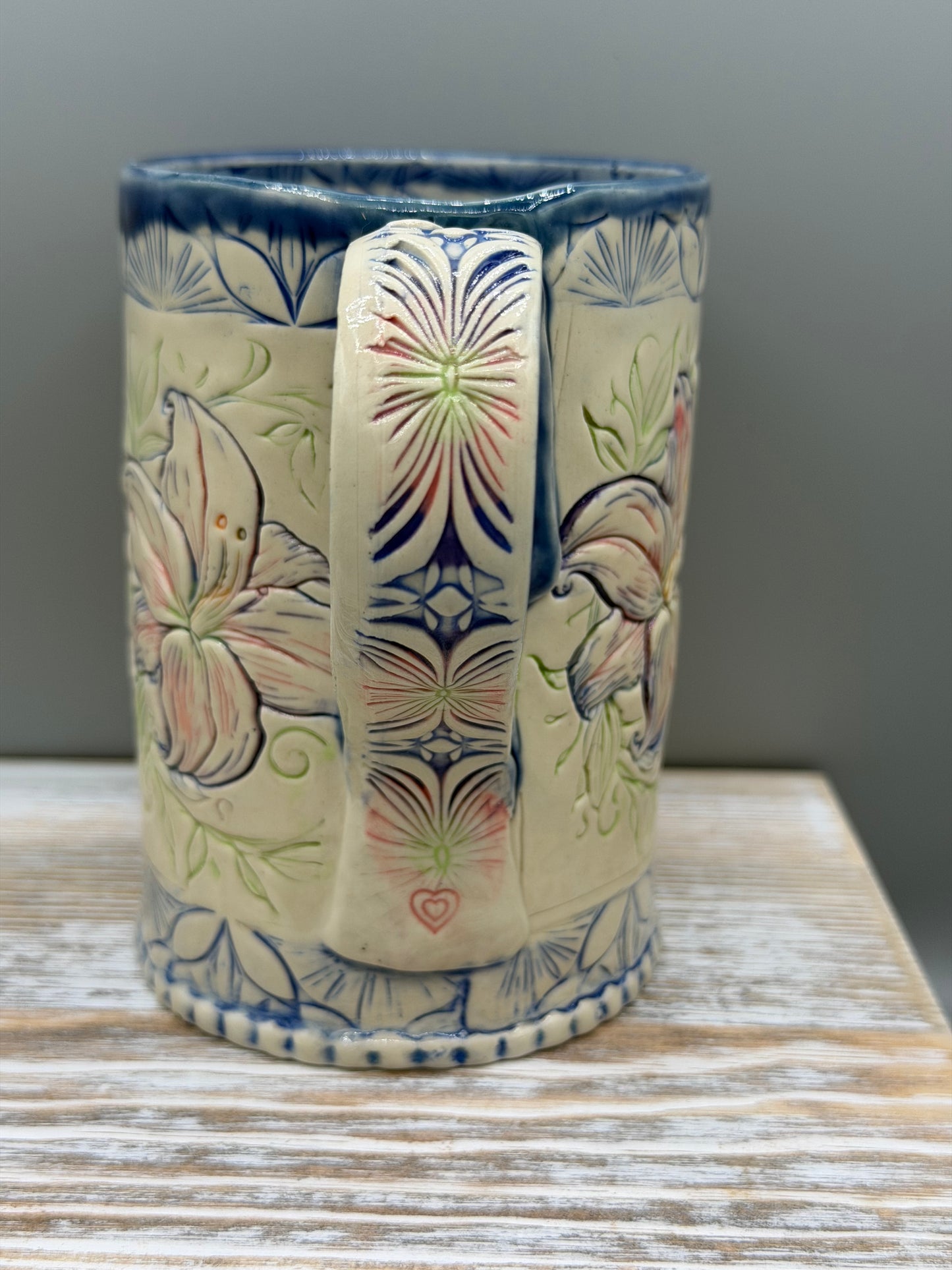 16-17 oz Hand Painted, Imprinted Lilies Ceramic Mug