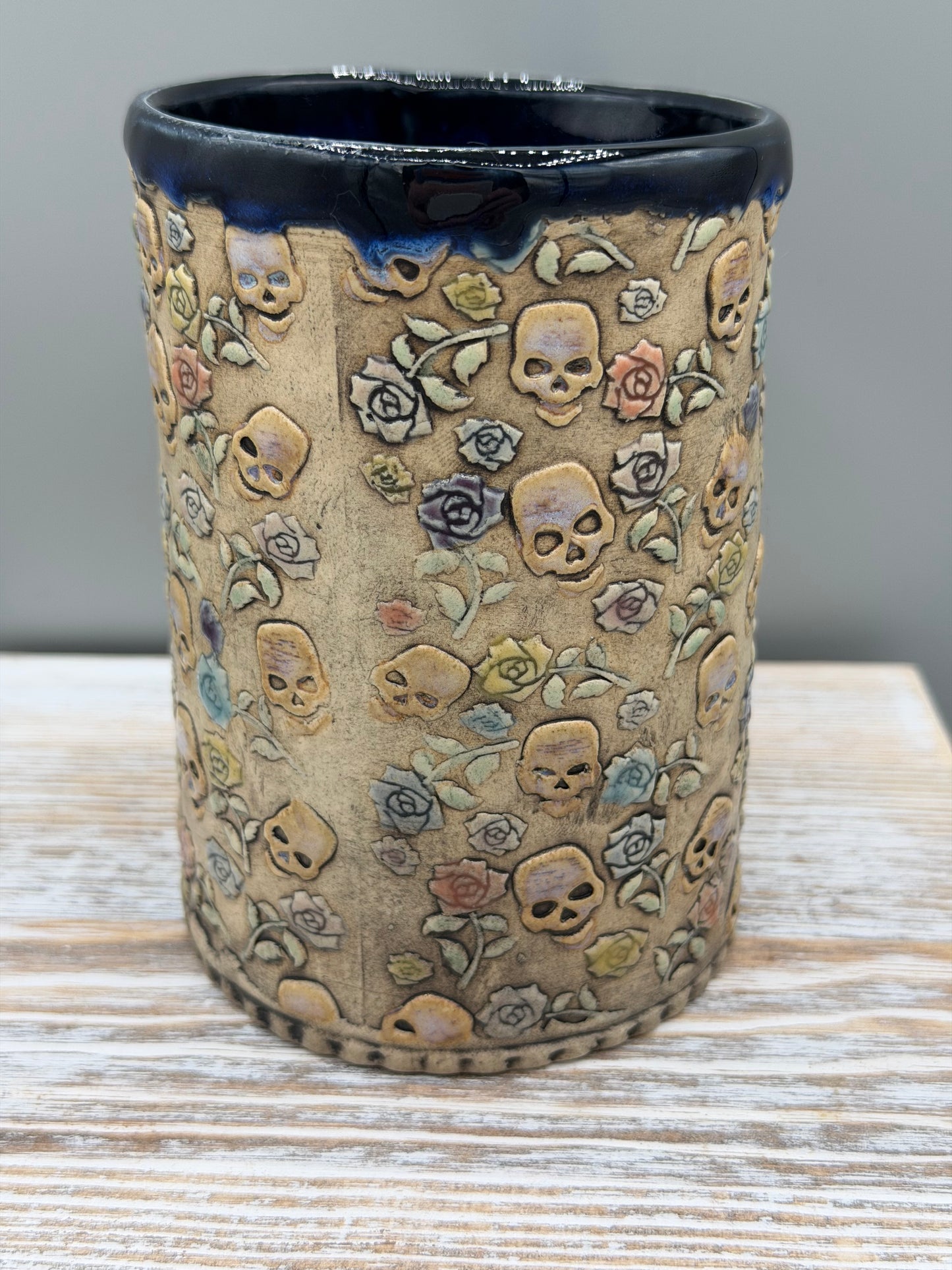 16-17 oz Hand Painted & Embossed Skulls & Roses Ceramic Mug