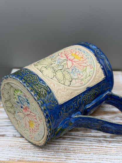 16-17 oz Hand Painted & Embossed Water Lilies Ceramic Mug
