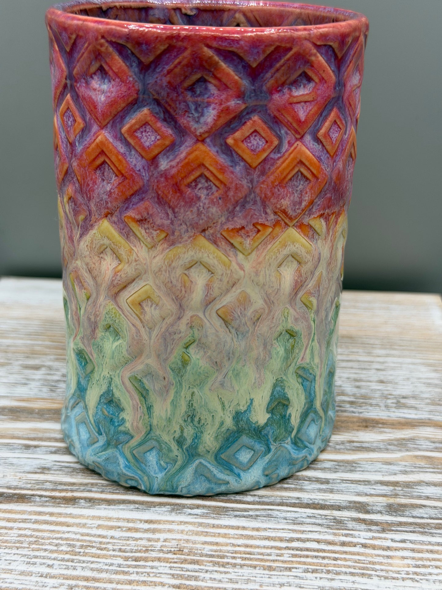 16-17 oz Embossed Diamond Ceramic Mug in Taste the Rainbow