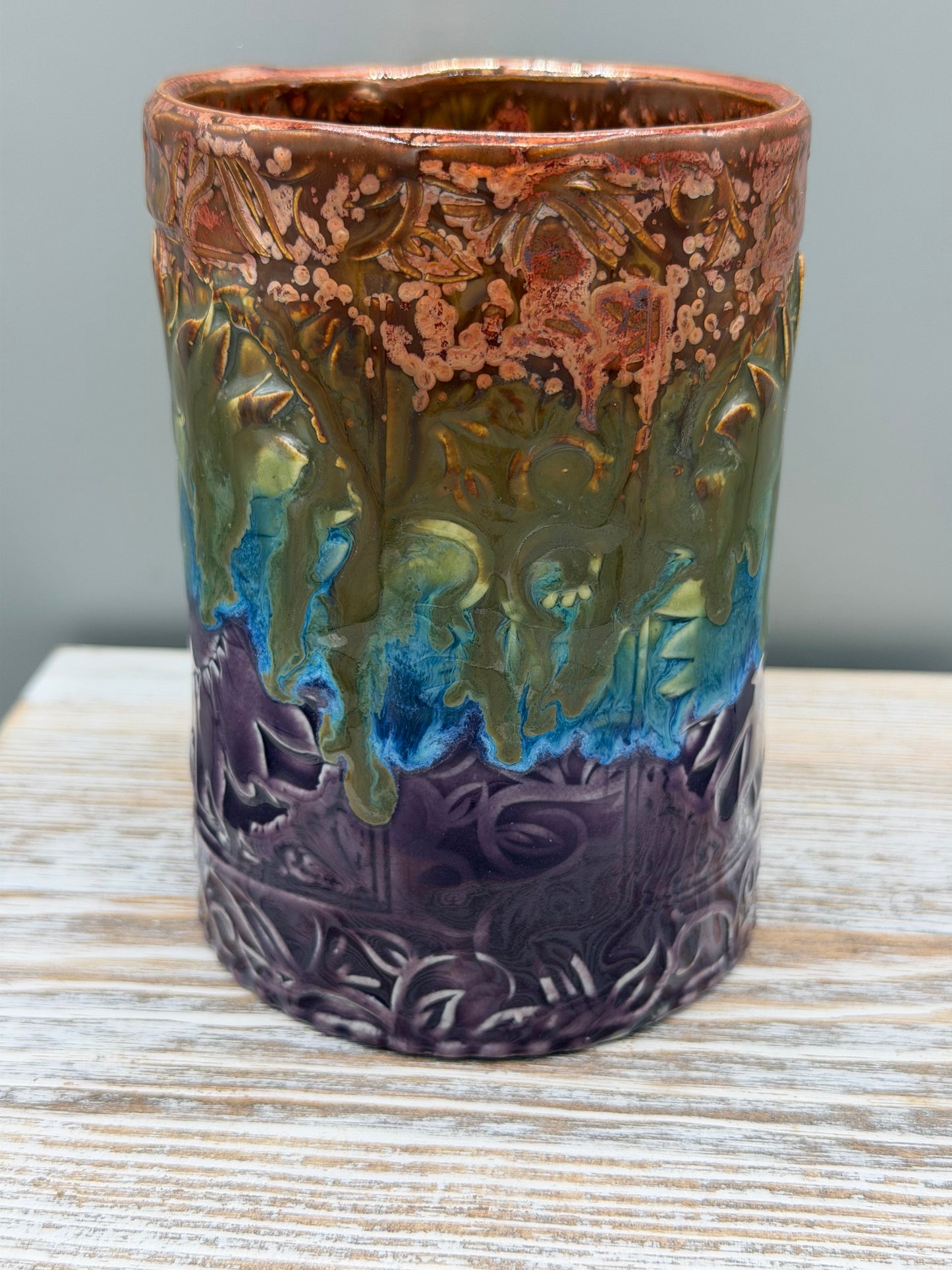 16-17 oz Embossed Sunflower Ceramic Mug in Melting Copper to Purple