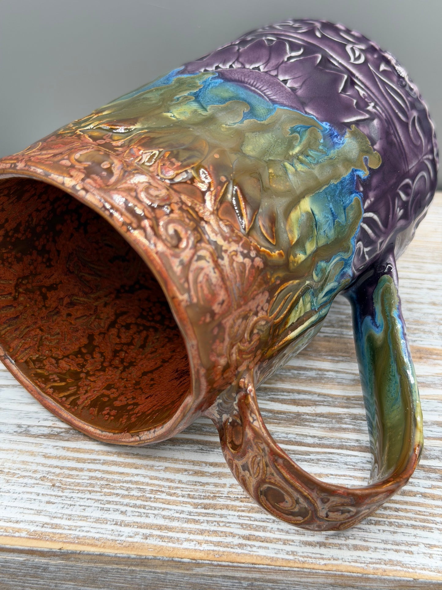 16-17 oz Embossed Sunflower Ceramic Mug in Melting Copper to Purple