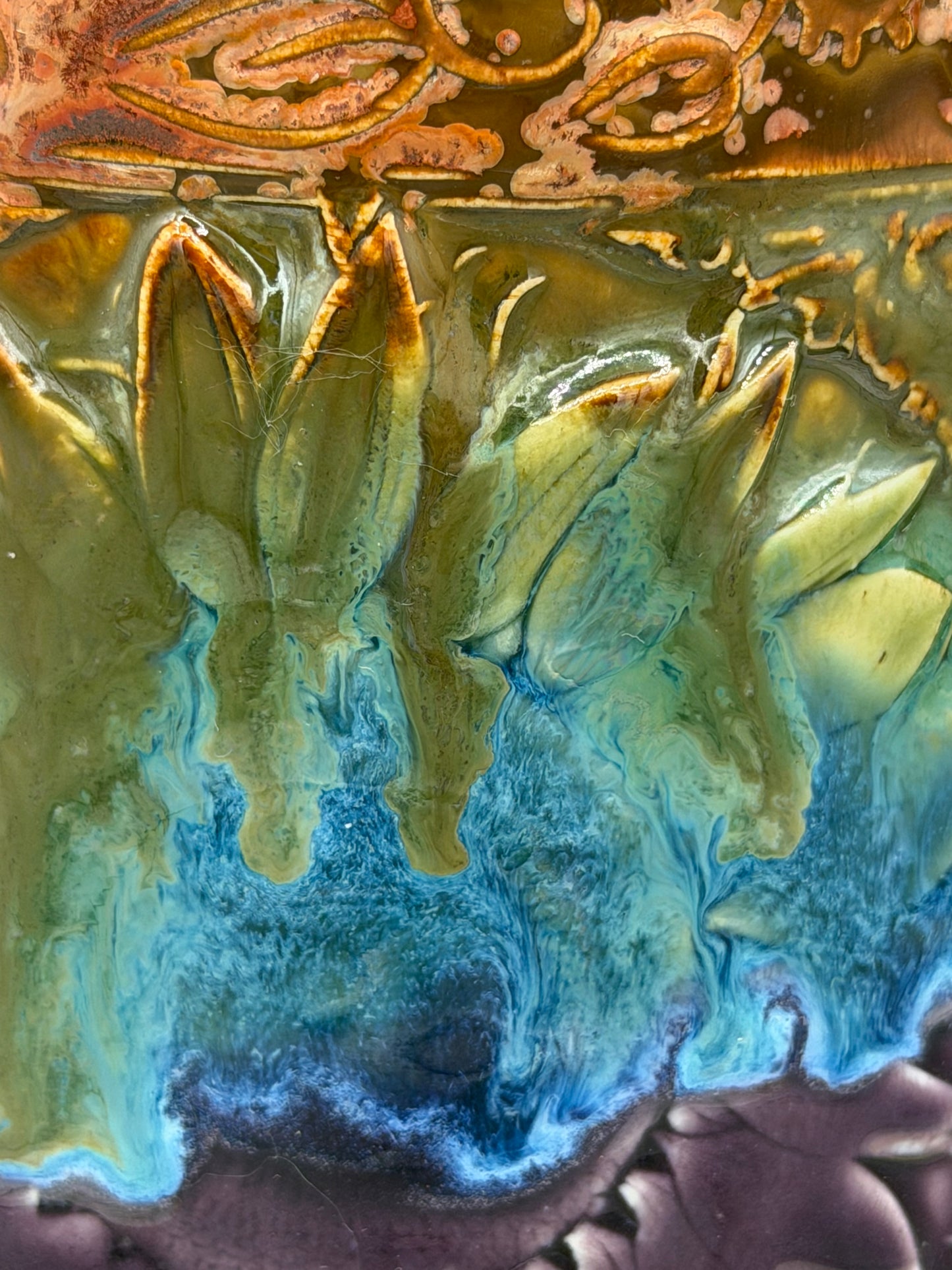 16-17 oz Embossed Sunflower Ceramic Mug in Melting Copper to Purple
