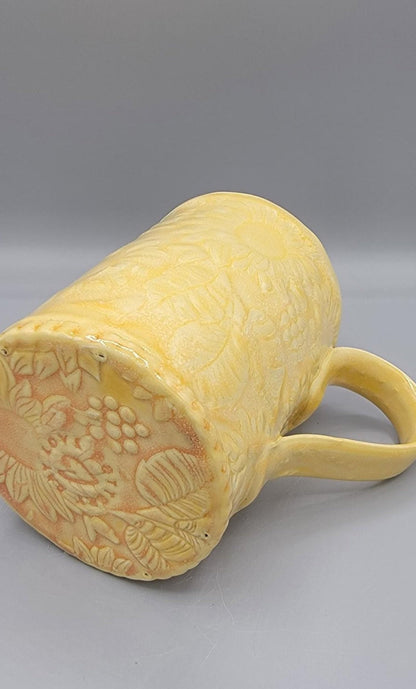 16 oz Embossed Sunflower Coffee Mug In Lemon Dream