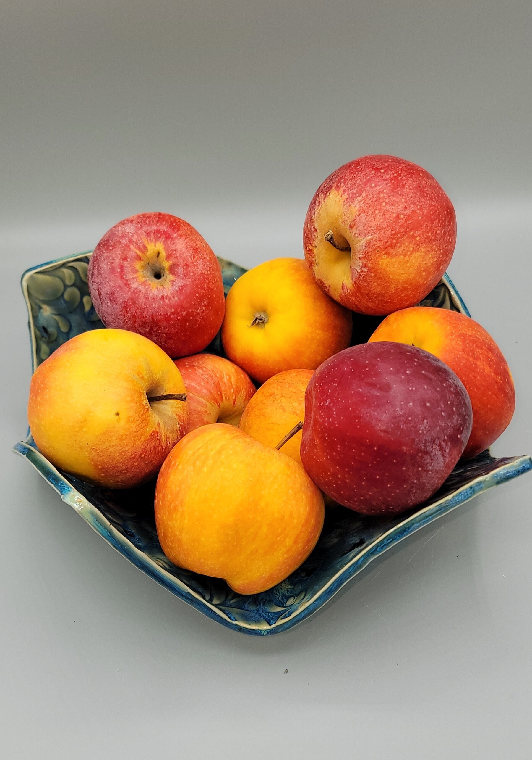 Embossed Paisley Fruit Bowl